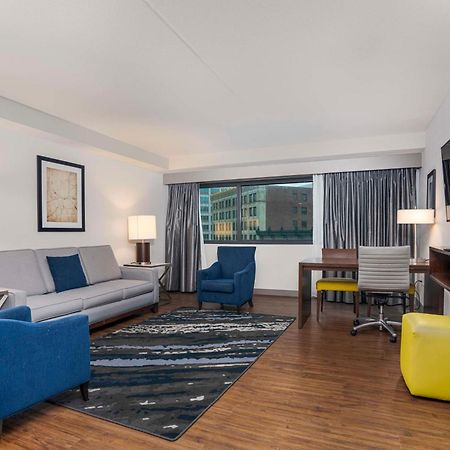 Embassy Suites By Hilton Indianapolis Downtown Dış mekan fotoğraf