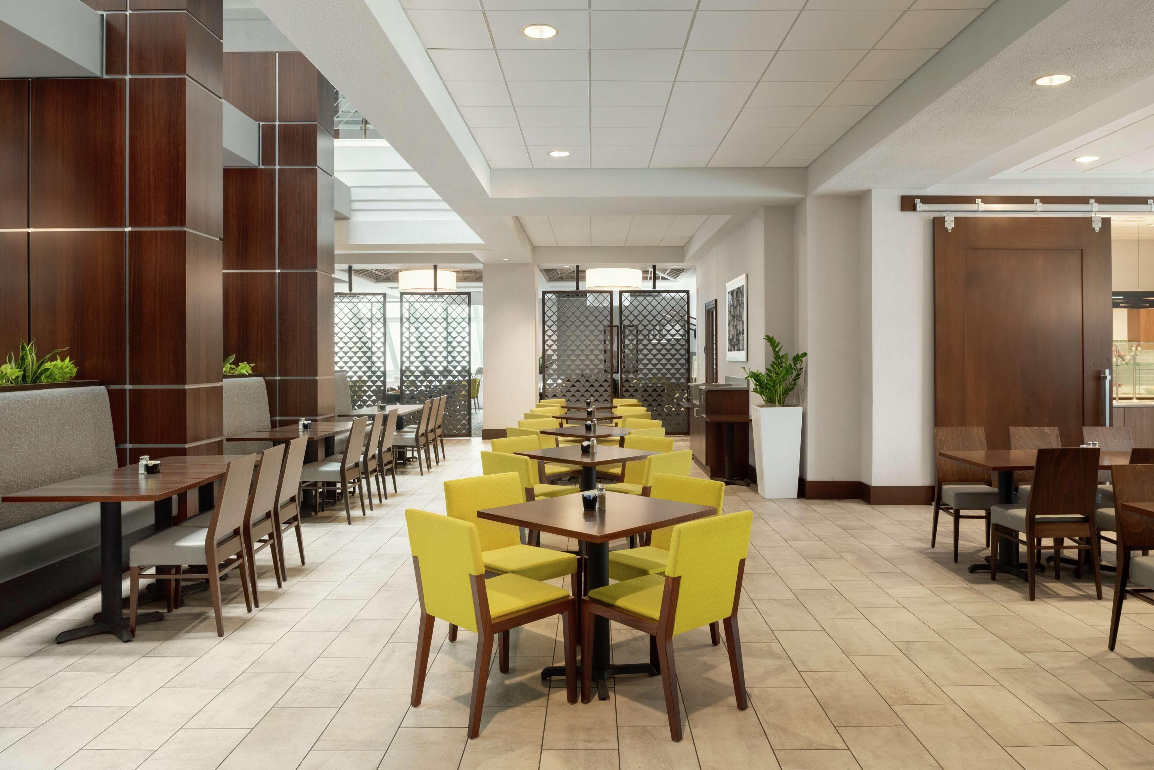Embassy Suites By Hilton Indianapolis Downtown Dış mekan fotoğraf
