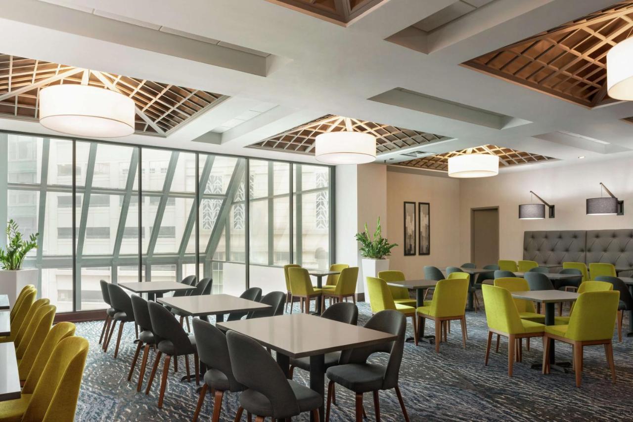 Embassy Suites By Hilton Indianapolis Downtown Dış mekan fotoğraf